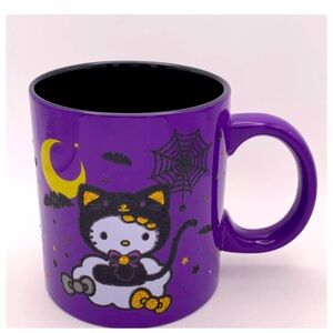 NEW Hello Kitty Halloween Black Cat Pumpkin Moon Bats Mug Purple 20 oz